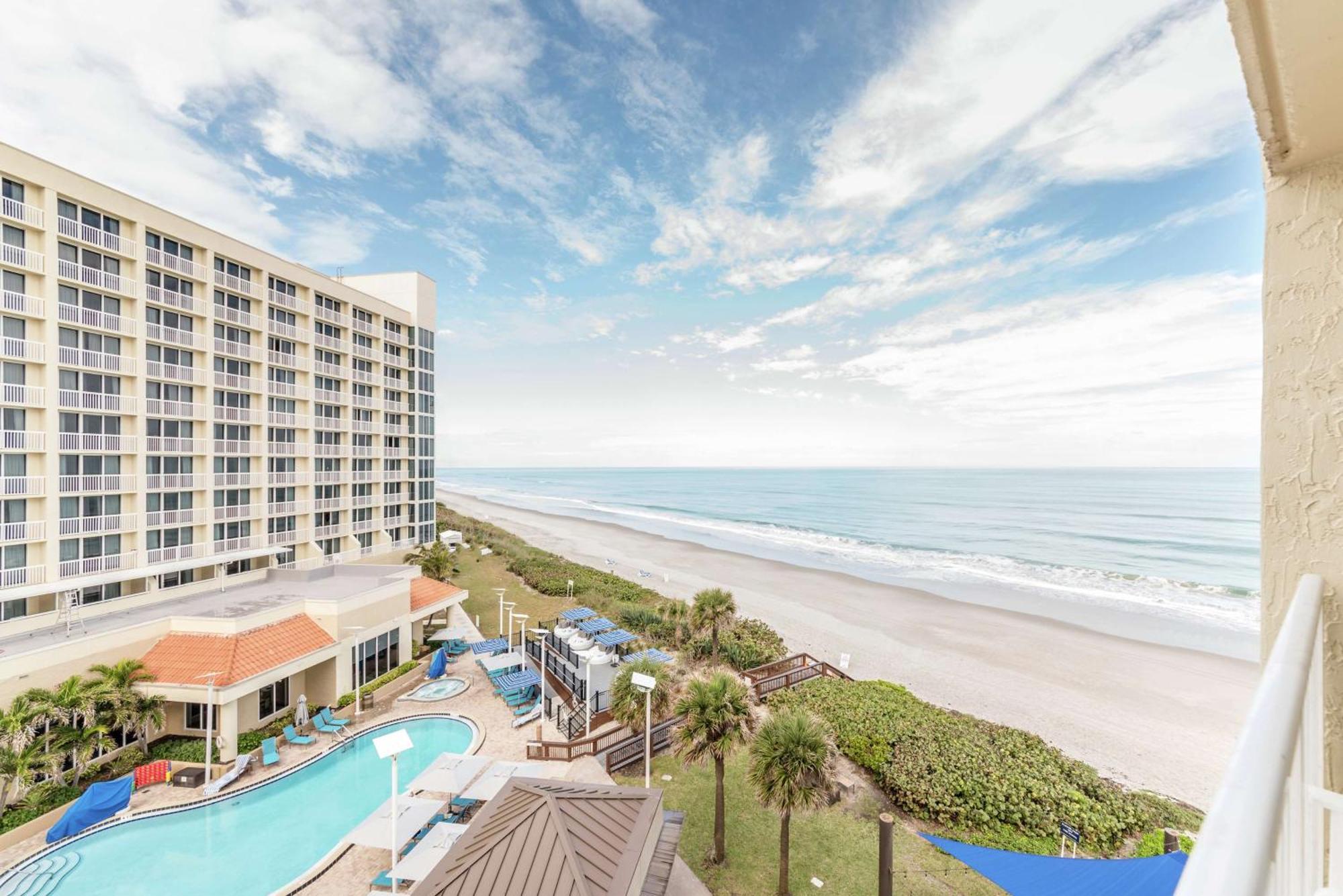 Hilton Melbourne Beach Oceanfront Hotel Exterior photo