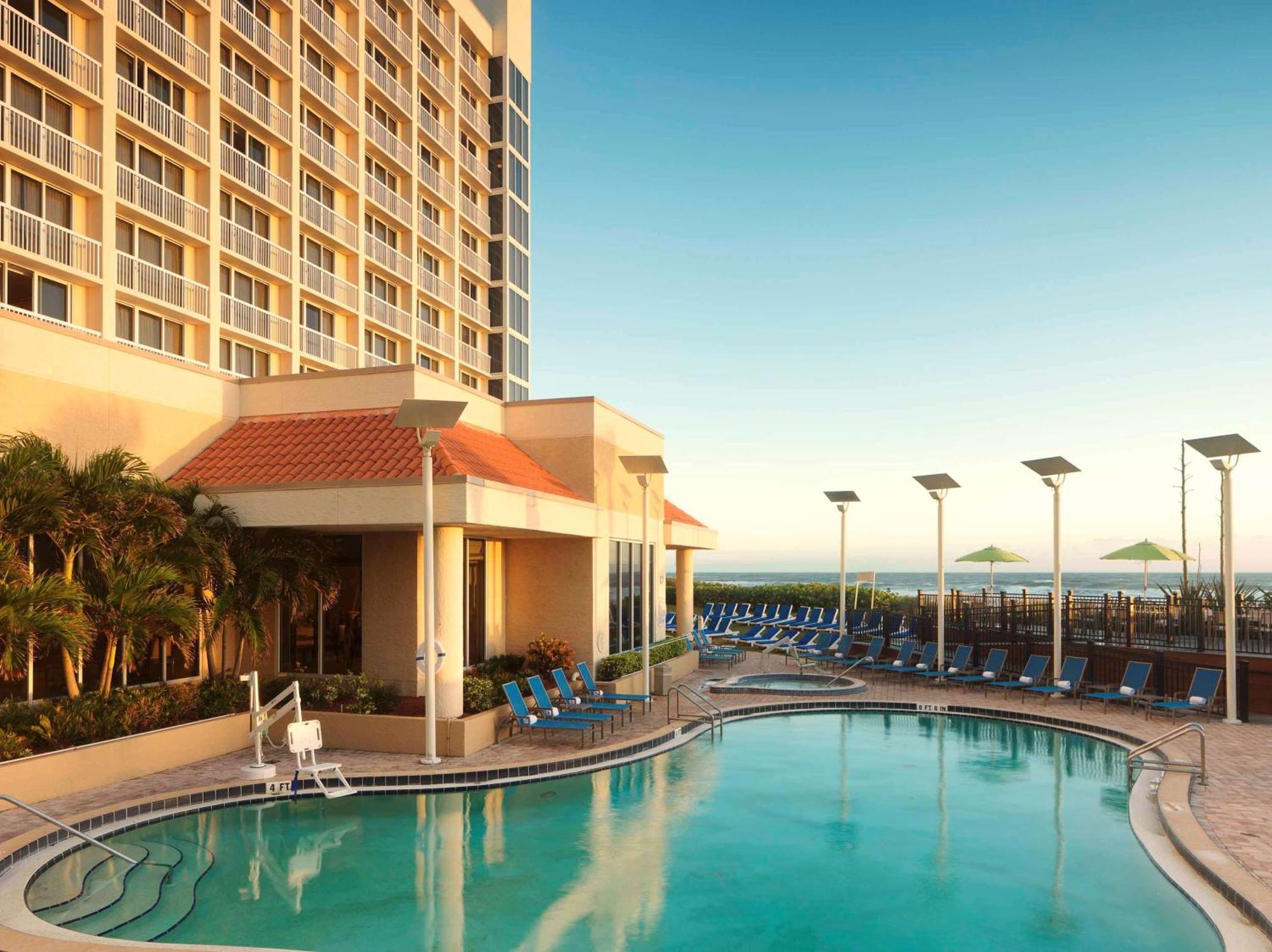 Hilton Melbourne Beach Oceanfront Hotel Exterior photo