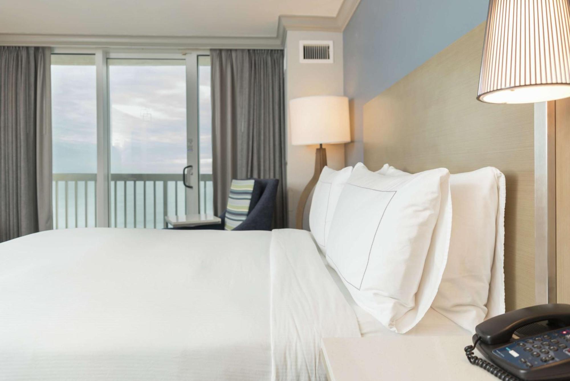 Hilton Melbourne Beach Oceanfront Exterior photo