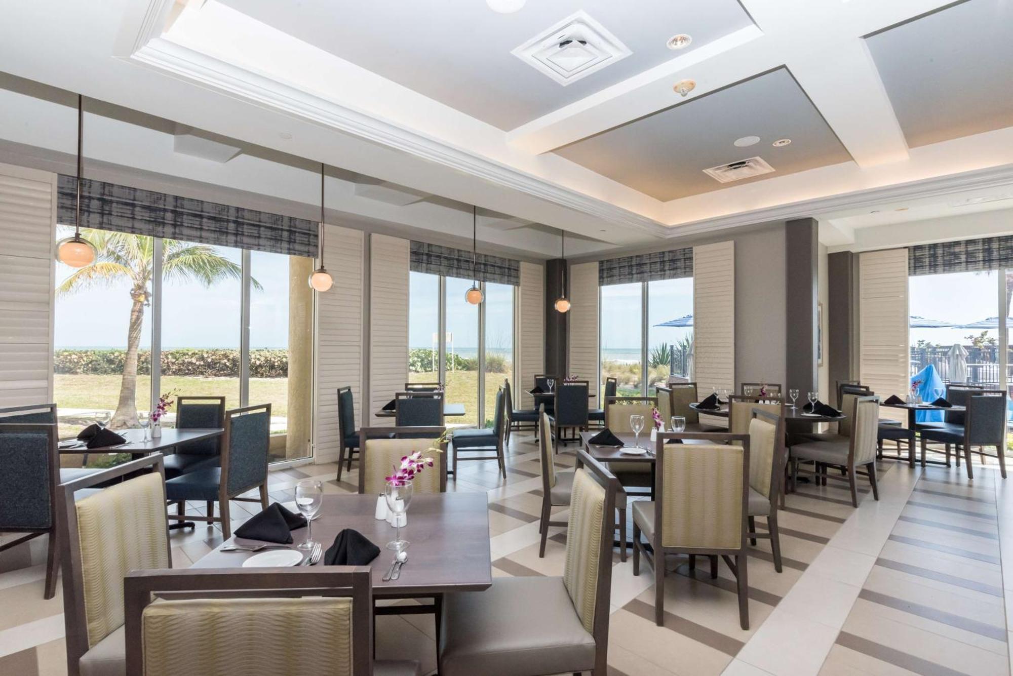 Hilton Melbourne Beach Oceanfront Exterior photo