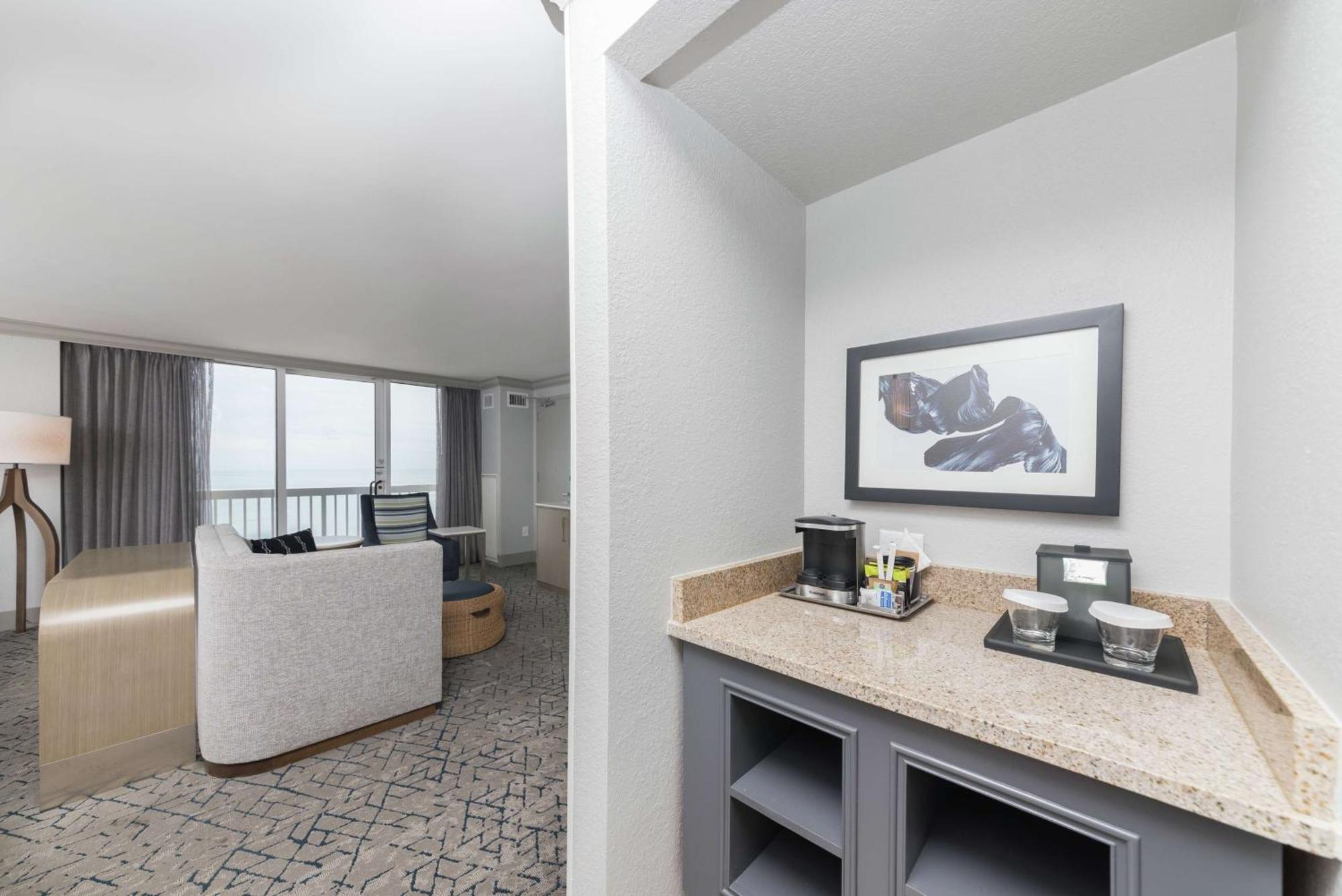 Hilton Melbourne Beach Oceanfront Exterior photo